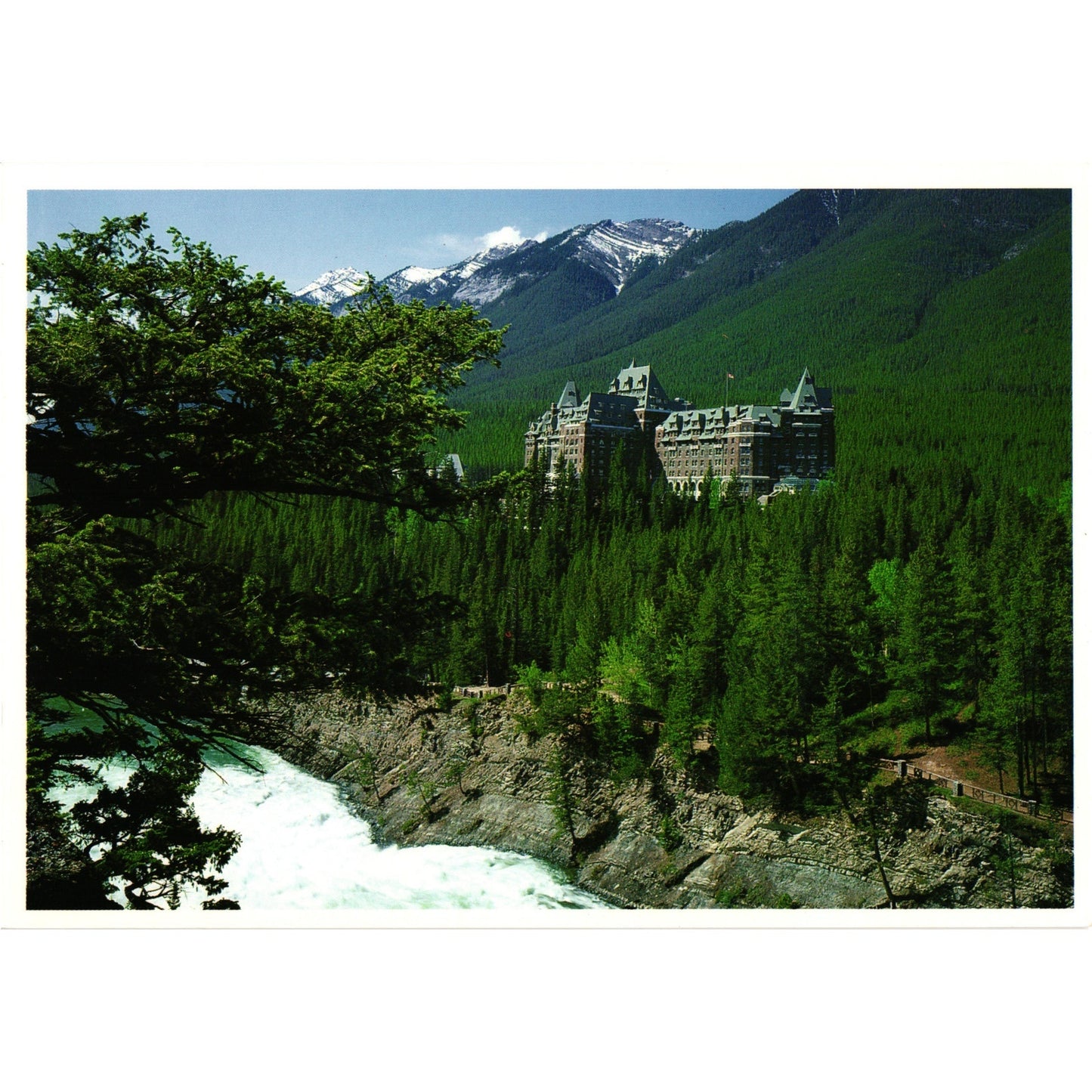 Banff Springs Hotel Canadian Pacific Railway Castle Postcard Unposted
