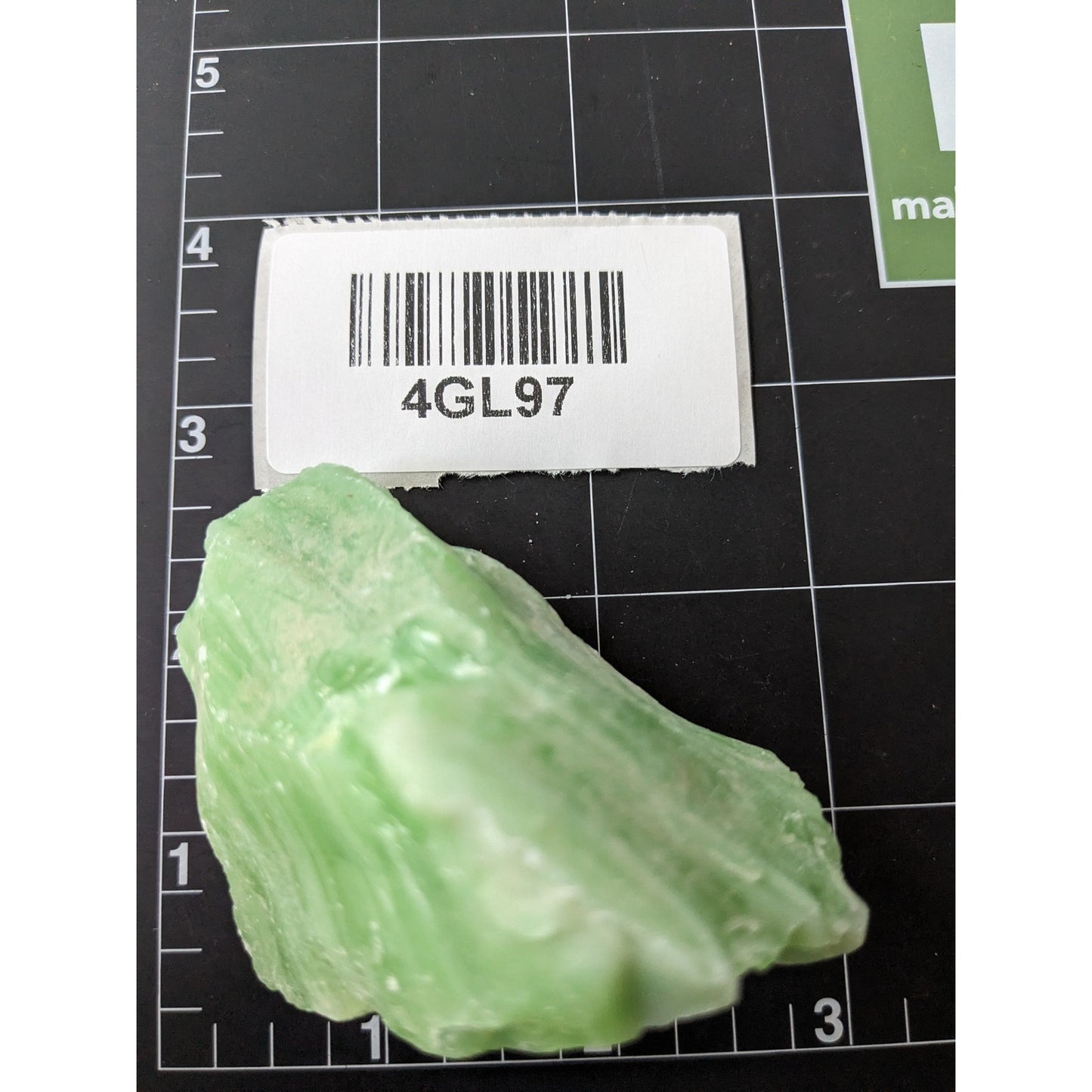 Jadeite Lime Green Art Glass Cullet Glowing Swirled Manganese Glass #4GL97
